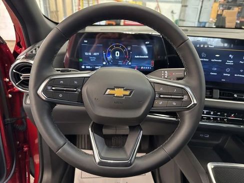 New 2026 Chevrolet Equinox LT w/ Safety and Technology Package AWD/4WD image 12