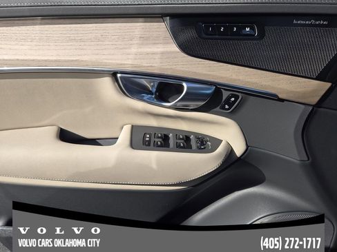 Used 2026 Volvo XC90 B6 Plus w/ Protection Package Premier AWD/4WD image 22