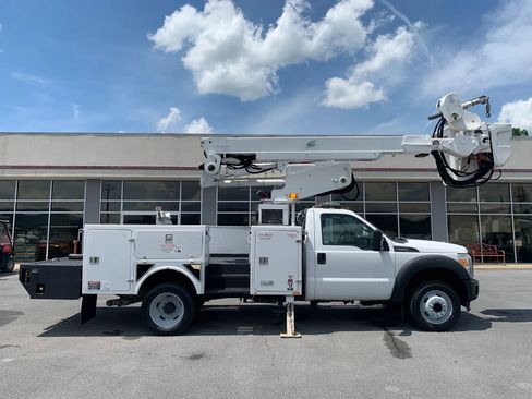 Used 2013 Ford F550 2WD Regular Cab Super Duty w/ Payload Upgrade Pkg image 51