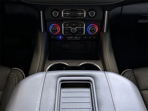 Used 2023 Chevrolet Tahoe Premier image 27