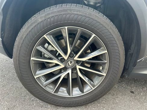 Used 2023 Lexus NX 250 FWD w/ Towing Package (2000 Lbs) image 19