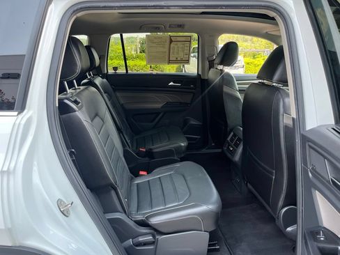 Used 2021 Volkswagen Atlas SEL Premium AWD/4WD image 24