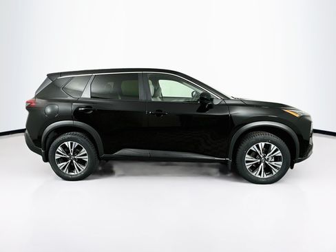 Used 2023 Nissan Rogue SV AWD/4WD image 10