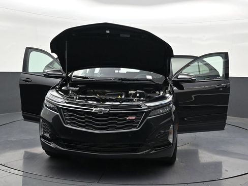 Used 2024 Chevrolet Equinox RS w/ RS Leather Package FWD image 39