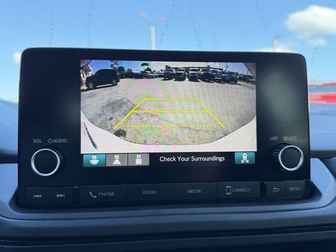Used 2025 Honda Accord SE image 23