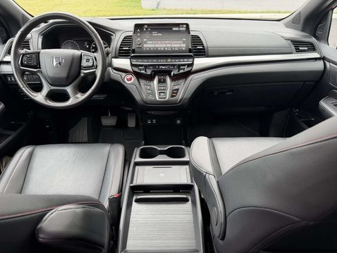 Used 2025 Honda Odyssey Sport-L image 2
