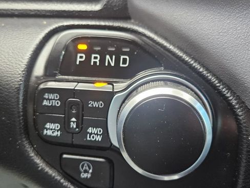 Used 2022 RAM 1500 Big Horn AWD/4WD image 29
