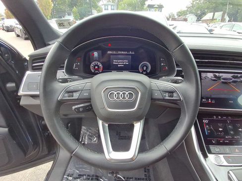 Used 2023 Audi Q7 2.0T Premium w/ Convenience Package AWD/4WD image 22