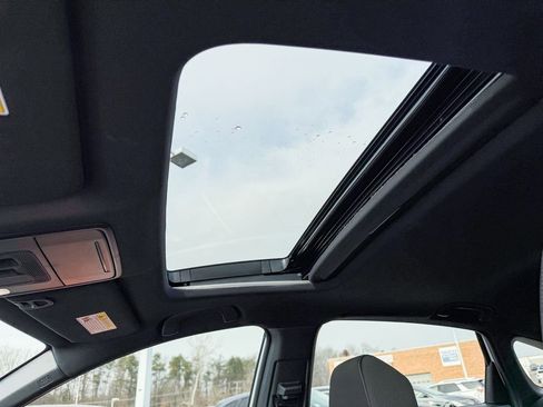 Used 2025 Honda Accord Sport image 7