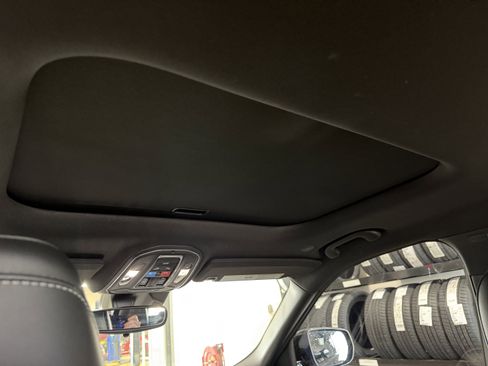 Used 2023 Jeep Grand Cherokee L Altitude image 24