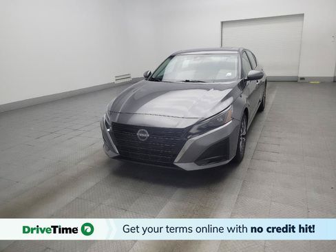 Used 2023 Nissan Altima 2.5 SV w/ SV Premium Package FWD image 1