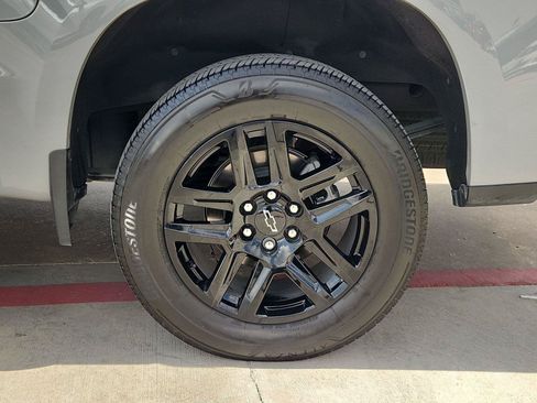Used 2025 Chevrolet Silverado 1500 RST RWD image 33