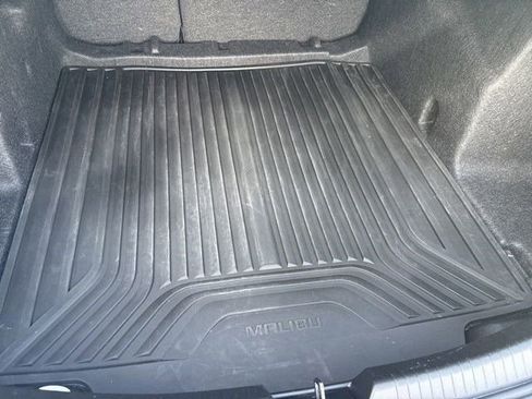 Used 2023 Chevrolet Malibu LT w/ LPO, Floor Liner Package FWD image 34