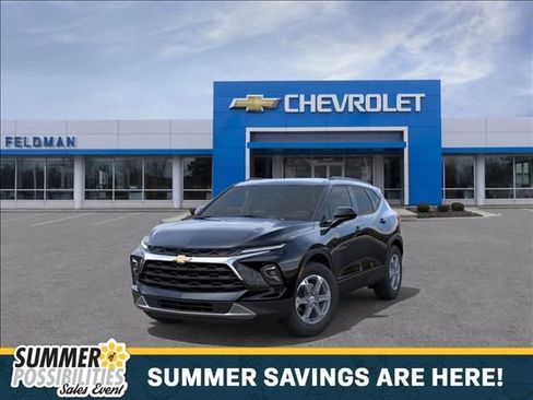 New 2026 Chevrolet Blazer LT w/ Convenience Package FWD image 8