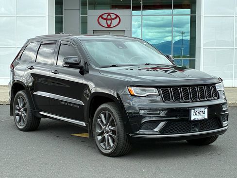 Used 2018 Jeep Grand Cherokee High Altitude image 2