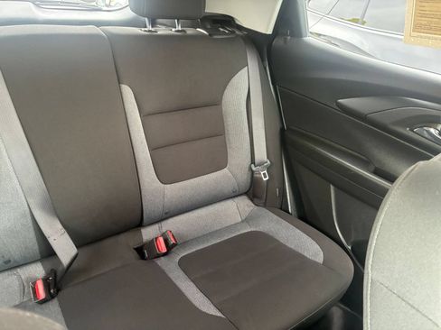Used 2025 Chevrolet TrailBlazer LT FWD image 31