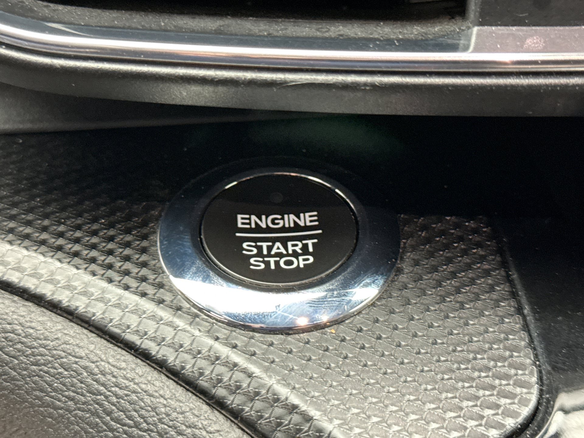 Used 2021 Ford Explorer ST w/ Equipment Group 401A AWD/4WD image 21
