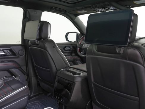 Used 2026 GMC Yukon XL AT4 Ultimate w/ LPO, Floor Liner Package AWD/4WD image 10