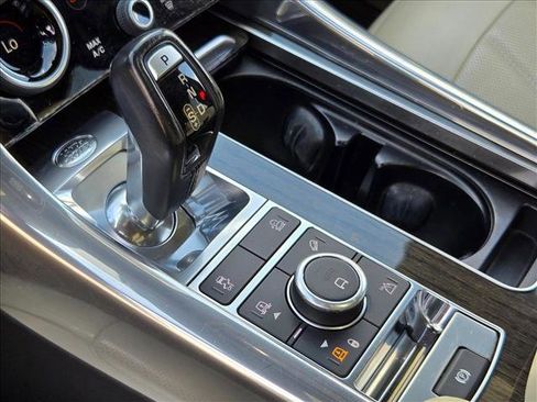 Used 2018 Land Rover Range Rover Sport Supercharged image 16