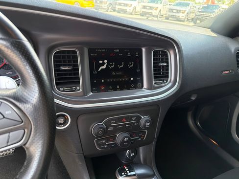 Used 2022 Dodge Charger Scat Pack RWD image 25