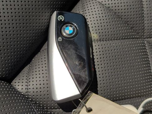 Used 2024 BMW X7 xDrive40i w/ Executive Package AWD/4WD image 39
