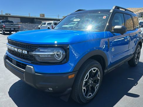 New 2025 Ford Bronco Sport Outer Banks w/ Outer Banks Tech Package+ image 7