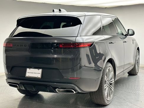 New 2027 Land Rover Range Rover Sport SE AWD/4WD image 3