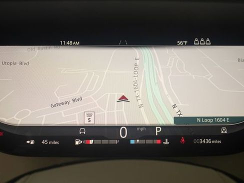 Used 2025 Land Rover Range Rover SE image 16