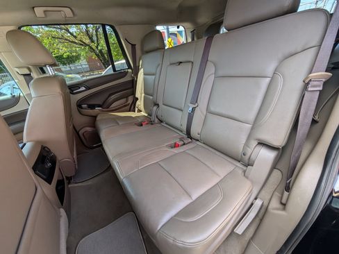 Used 2020 Chevrolet Tahoe LT RWD image 18