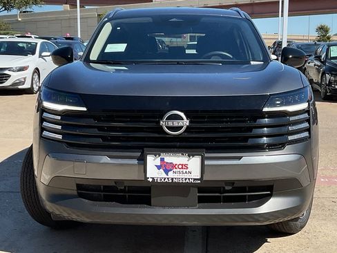 New 2026 Nissan Kicks SV image 3