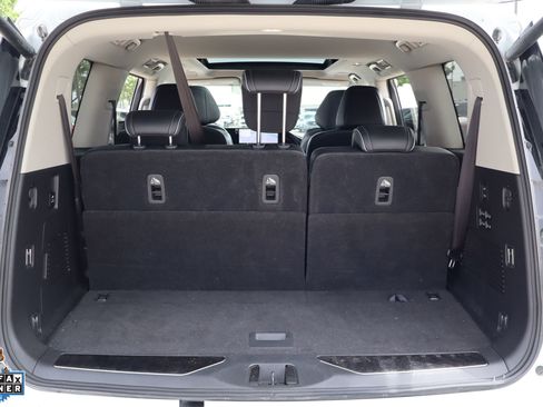 Used 2025 INFINITI QX80 Sensory AWD/4WD image 31