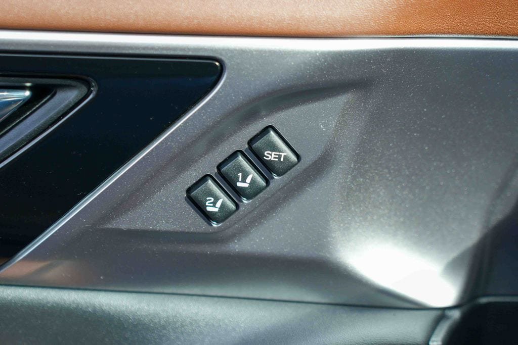 Used 2023 Subaru Outback Touring XT AWD/4WD image 42