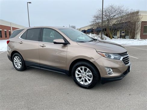 Used 2018 Chevrolet Equinox LT image 6