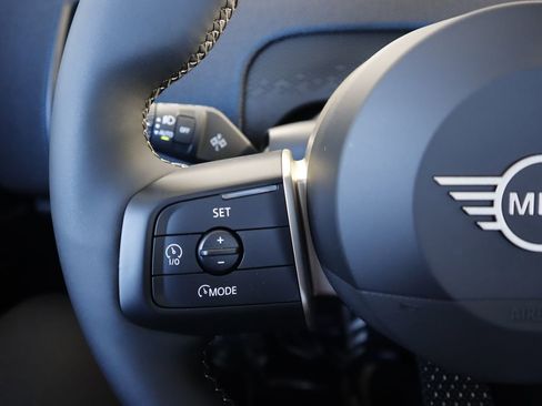 Used 2025 MINI Cooper Countryman S image 13