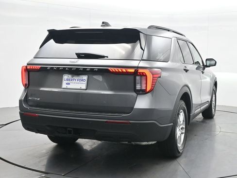 New 2026 Ford Explorer Active image 8