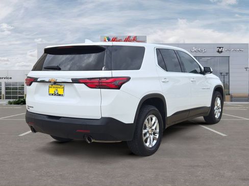 Used 2024 Chevrolet Traverse LS w/ Safety Package image 5