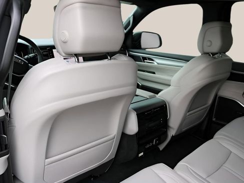 New 2026 Jeep Grand Wagoneer 2WD w/ 8-Passenger Seating Package image 14
