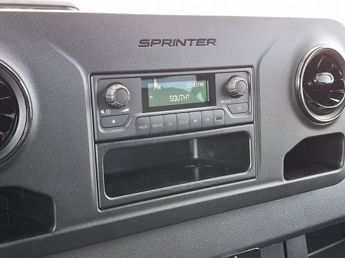 New 2025 Mercedes-Benz Sprinter 2500 image 15