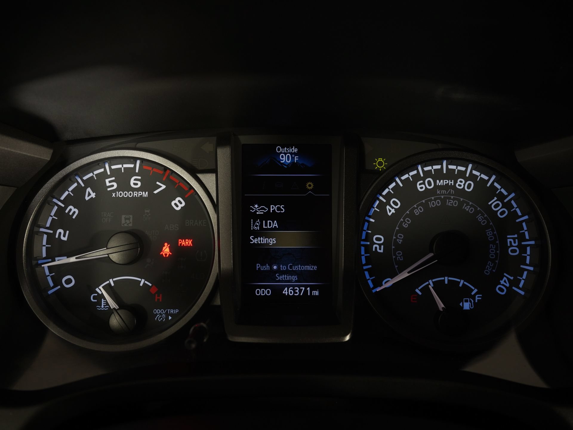 Used 2022 Toyota Tacoma TRD Sport w/ Technology Package AWD/4WD image 17