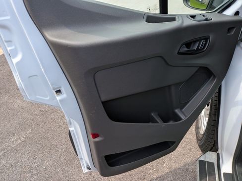 Used 2024 Ford Transit 250 Low Roof w/ Exterior Upgrade Package RWD image 22