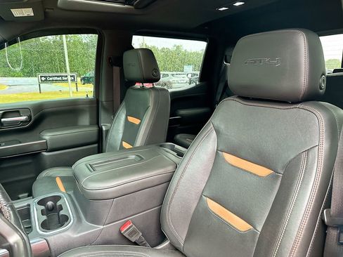 Used 2019 GMC Sierra 1500 AT4 w/ AT4 Premium Package AWD/4WD image 8