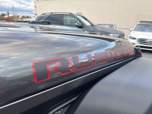 Used 2023 Jeep Gladiator Rubicon w/ LED Lighting Group image 13