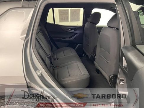 Used 2025 Chevrolet Equinox LT FWD image 35
