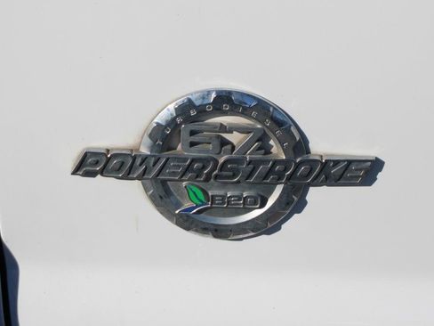 Used 2016 Ford F550 2WD Crew Cab Super Duty image 42