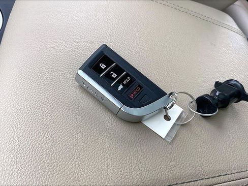 Used 2022 Acura MDX 3.5L image 12