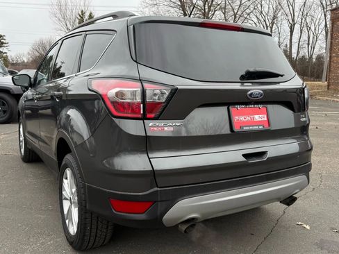 Used 2018 Ford Escape SE image 7