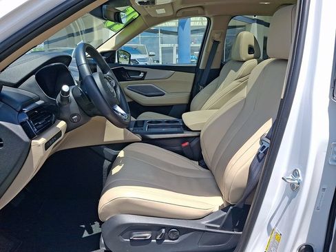 Certified 2025 Acura MDX SH-AWD w/ Technology Package image 14