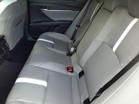 New 2025 Toyota Camry SE image 8