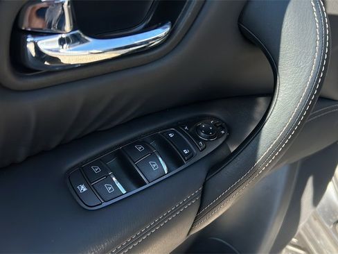 Used 2024 Nissan Armada Platinum w/ Captain's Chairs Package image 12