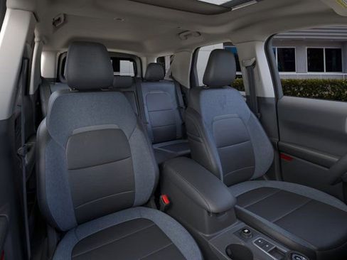 New 2025 Ford Bronco Sport Outer Banks w/ Outer Banks Tech Package+ AWD/4WD image 10